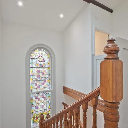 Super King Rooms - Above Tithe Tap - Closes At 11Pm Bed & Breakfast